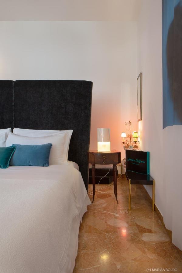 Billie's Flat RED - art&design apt in Verona historic centre Extérieur photo
