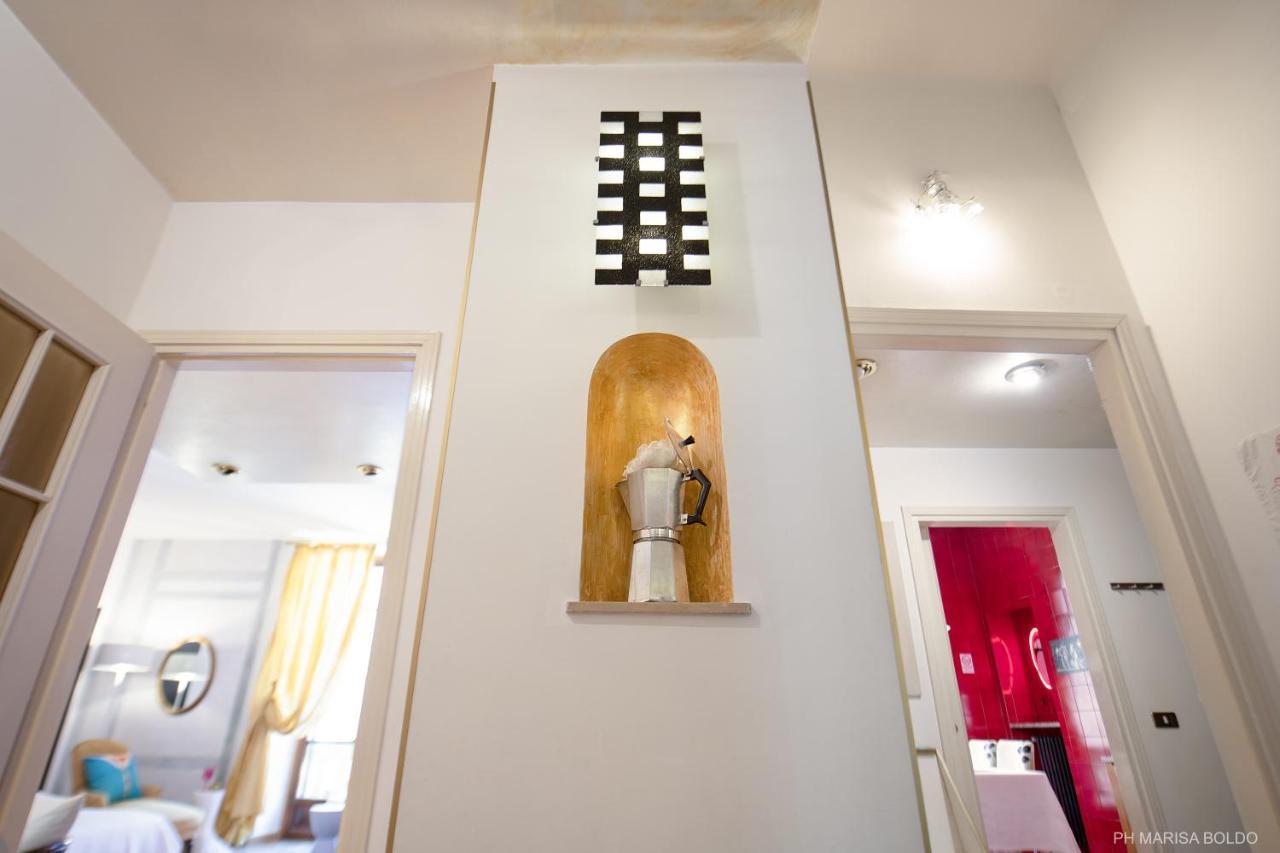 Billie's Flat RED - art&design apt in Verona historic centre Extérieur photo