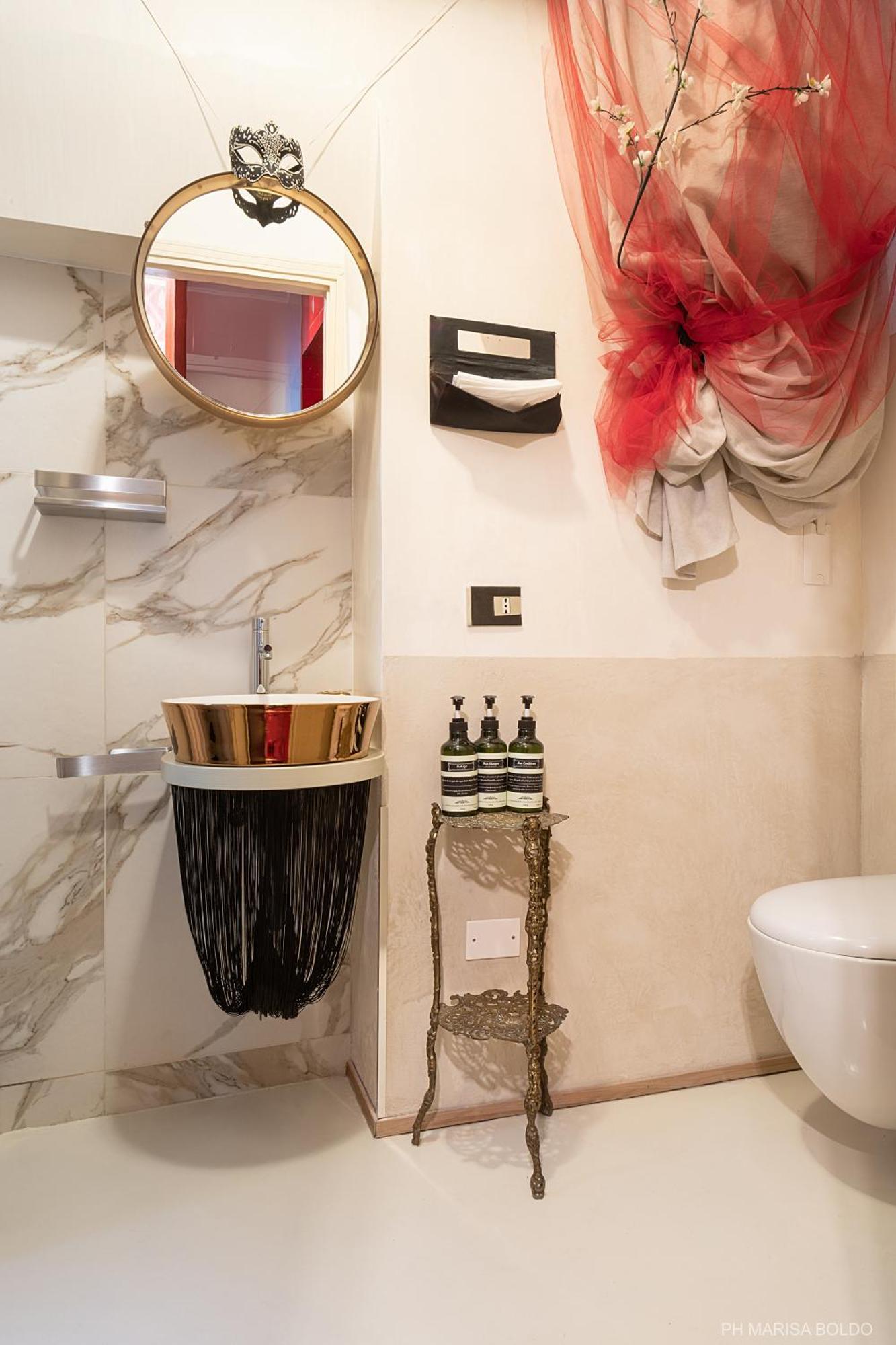 Billie's Flat RED - art&design apt in Verona historic centre Extérieur photo