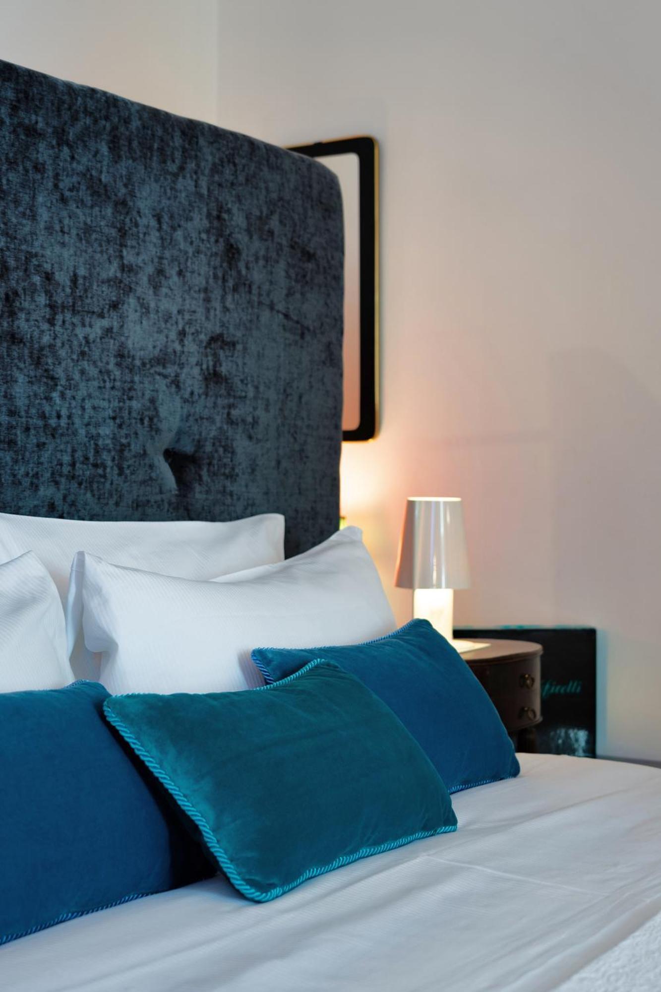 Billie's Flat RED - art&design apt in Verona historic centre Extérieur photo